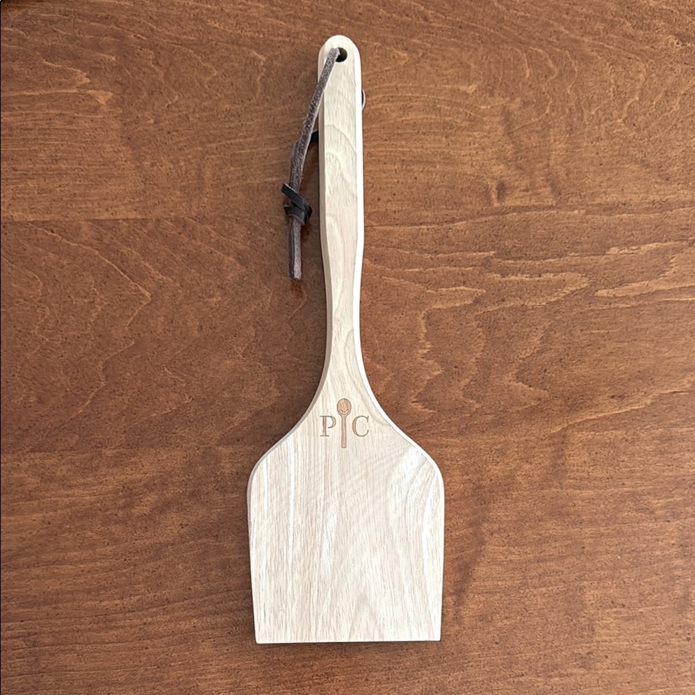 “Pampered Chef” Wooden Grill Scraper